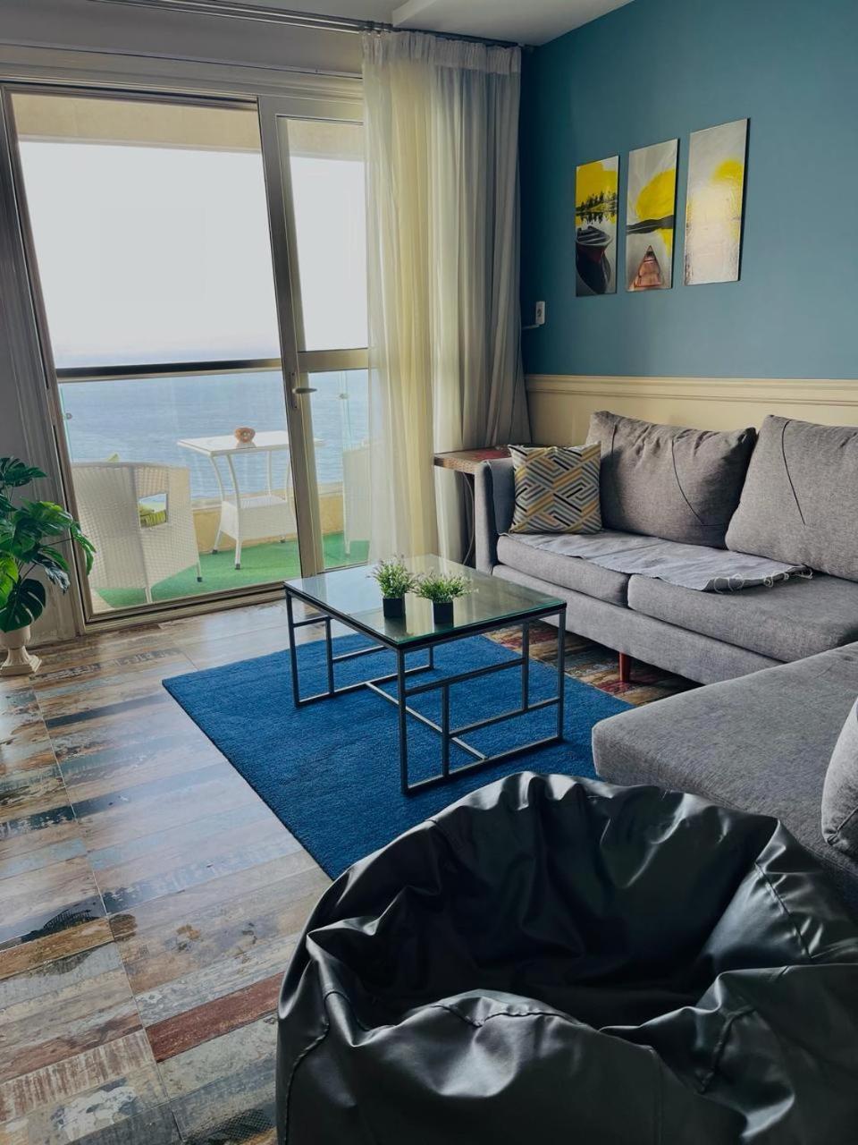 亚历山大港Alexander House公寓 外观 照片